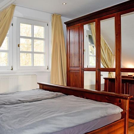 Reetdachfachwerkvilla Am Wiesengrund Bergen Auf Rugen Kültér fotó
